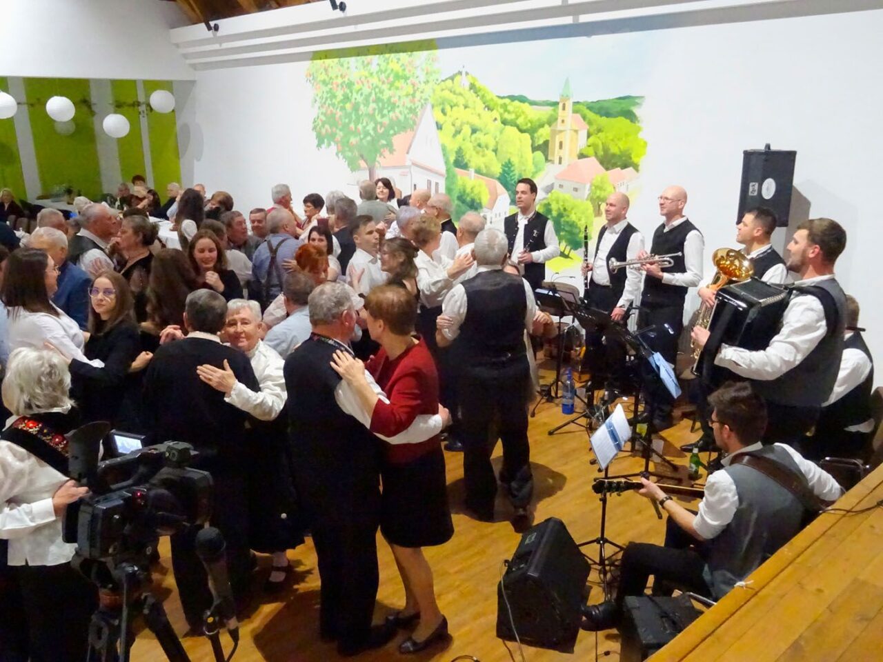 »Khumm, sing mit uns!«