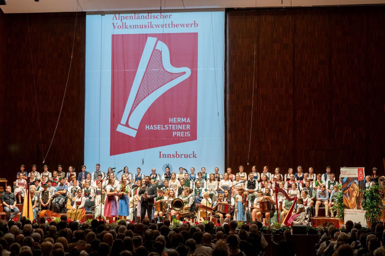 Alpenländischer Volksmusikwettbewerb