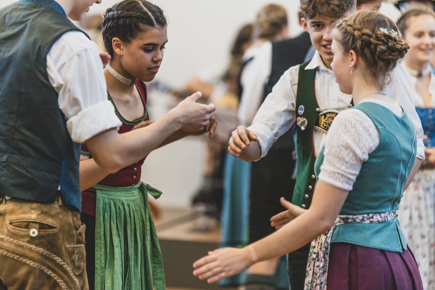 Volksmusi måg i