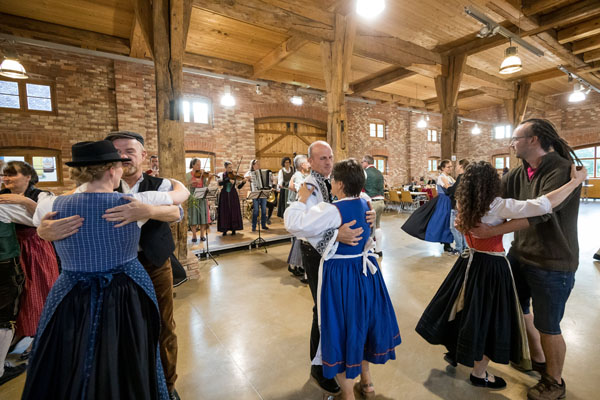 VolksDanz-Arbeitsladen VolksDanz-Arbeitsladen