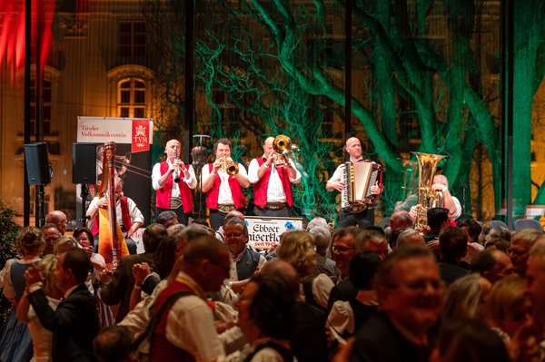 Auf’tanzt weard – Tiroler Musikantenball
