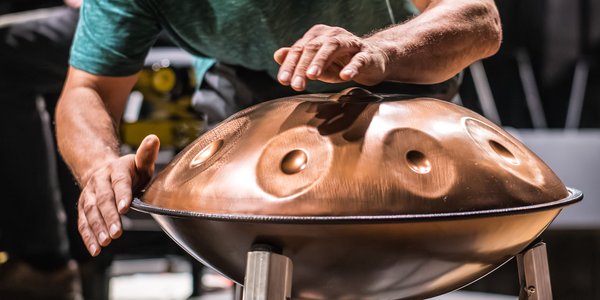 »Handpan« – Sphärische Klangwelten »Handpan« – Sphärische Klangwelten